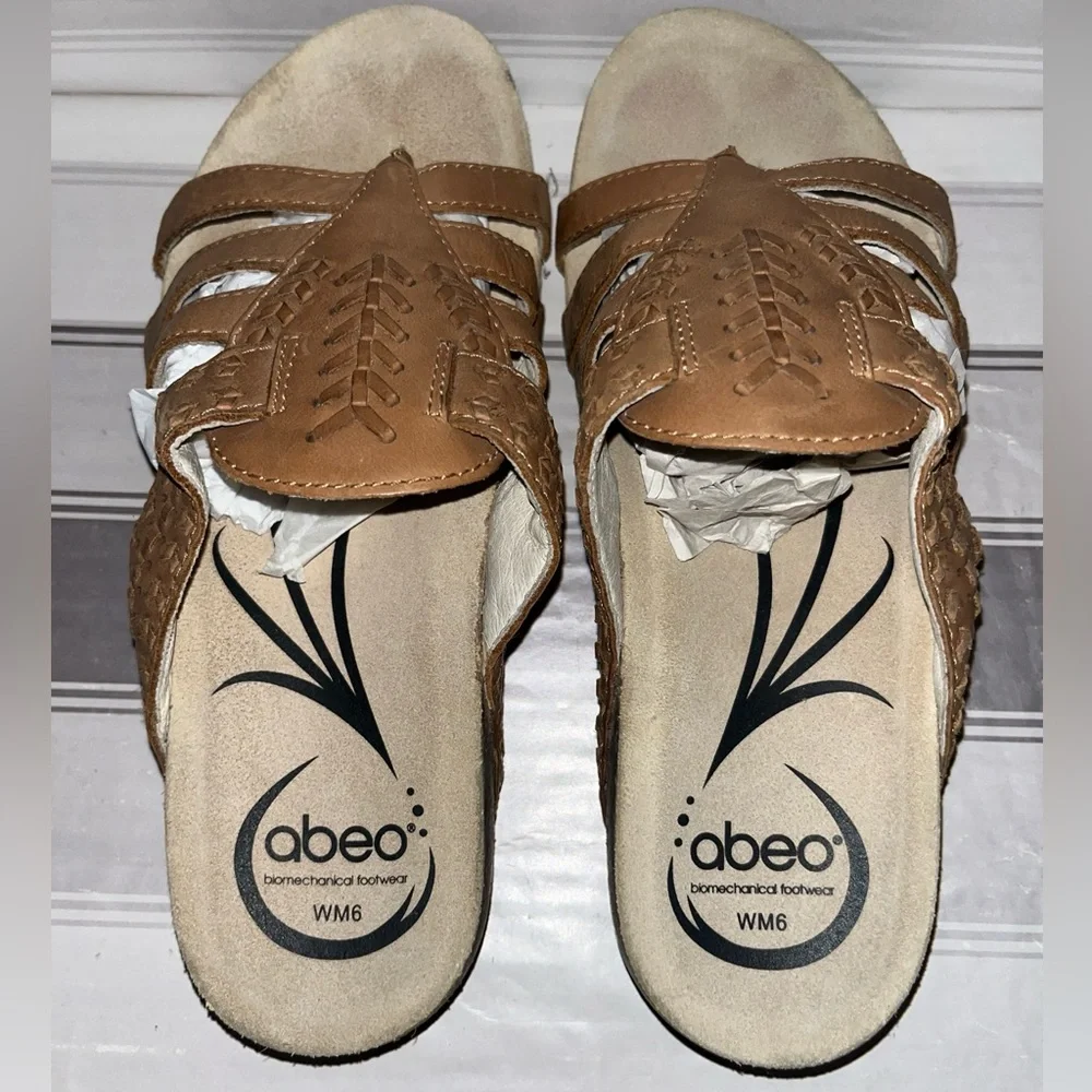 Abeo Mandalay Womens Size 6 leather sandals Tan Slip On Shoes 0282 - Picture 5 of 6